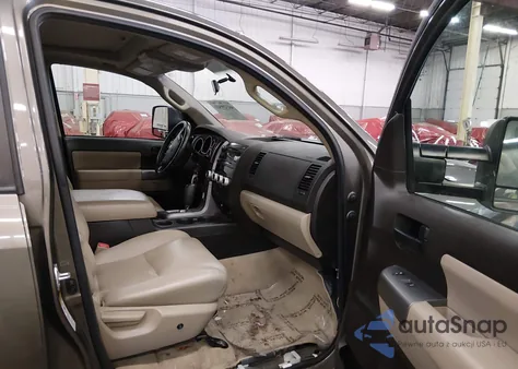 2011 Toyota Sequoia Sr5 5.7L V8 from USA, damaged, VIN 5TDBY5G13BS050937